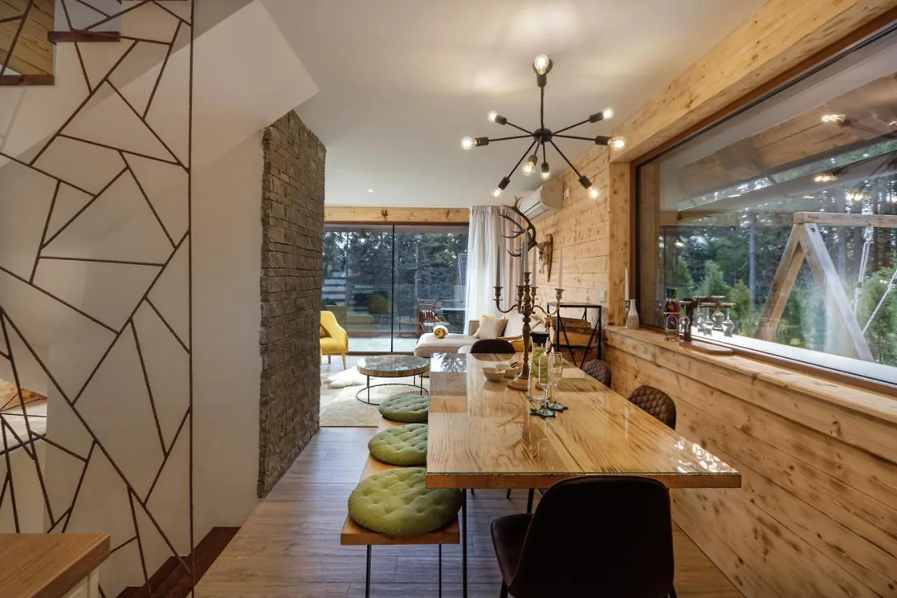 Chalet Forest Home Sunger